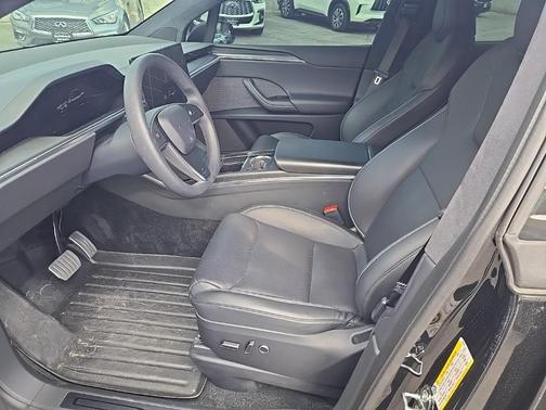 2024 Tesla Model X Plaid