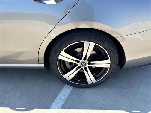 2022 Mercedes-Benz C-Class C 300