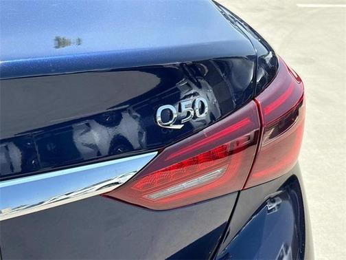 2024 INFINITI Q50 LUXE
