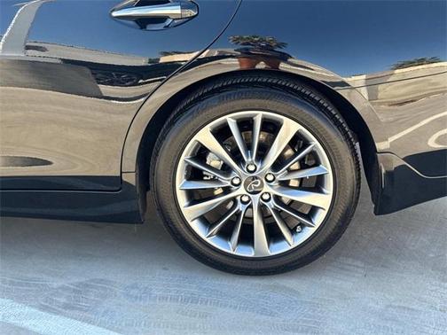2024 INFINITI Q50 LUXE