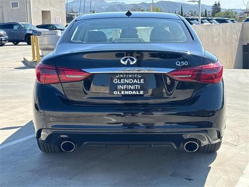 2024 INFINITI Q50 LUXE