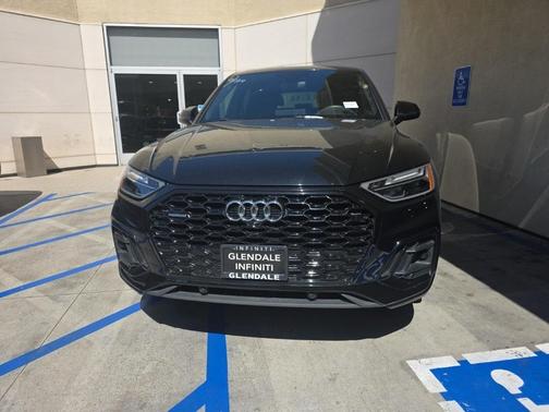 2023 Audi Q5 45 S line quattro Premium