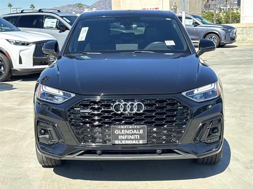 2023 Audi Q5 45 S line quattro Premium