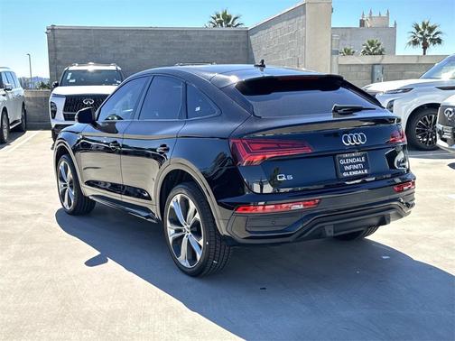 2023 Audi Q5 45 S line quattro Premium