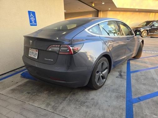 2020 Tesla Model 3 Long Range