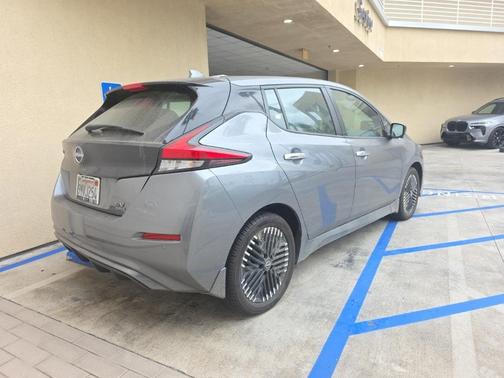 2024 Nissan Leaf SV PLUS