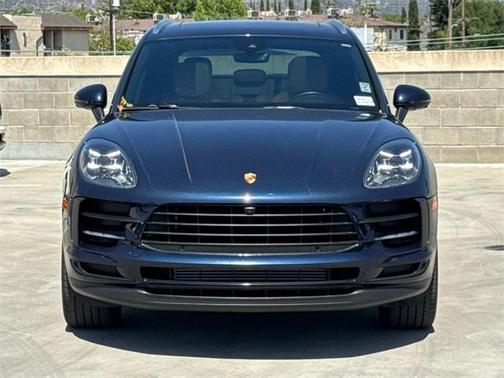 2021 Porsche Macan Base