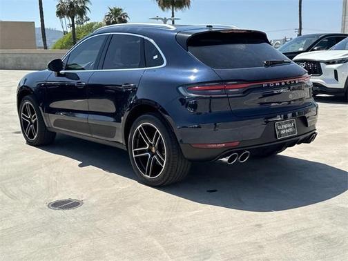 2021 Porsche Macan Base