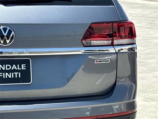 2022 Volkswagen Atlas 3.6L SE w/Technology