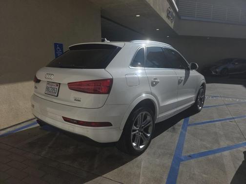 2016 Audi Q3 2.0T Premium Plus