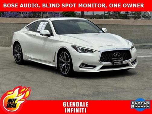 2022 INFINITI Q60 LUXE