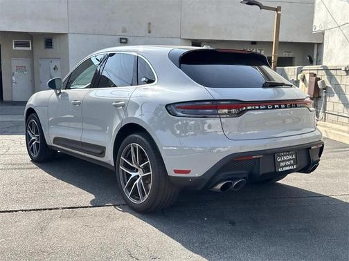 2023 Porsche Macan S