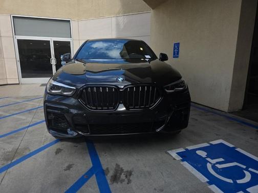 2023 BMW X6 xDrive40i