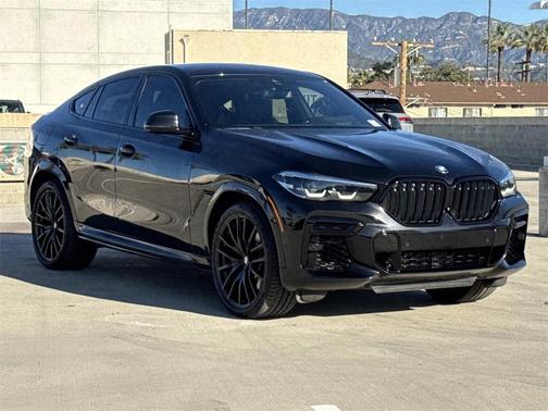 2023 BMW X6 xDrive40i