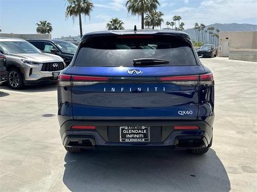 2022 INFINITI QX60 Pure