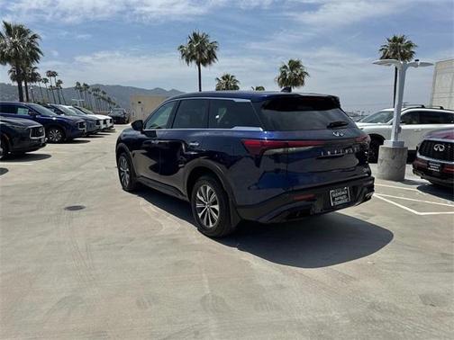 2022 INFINITI QX60 Pure