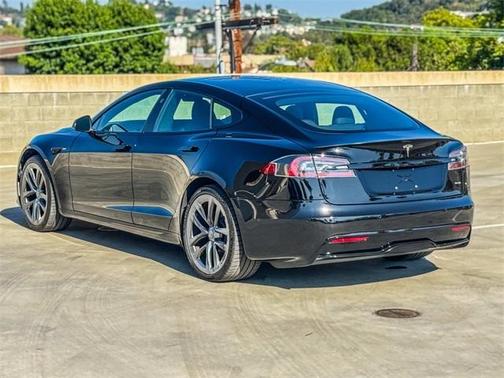 2021 Tesla Model S Plaid