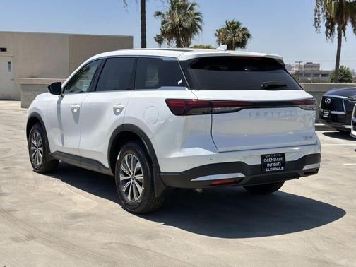 Radiant White 2027 INFINITI QX60 Pure