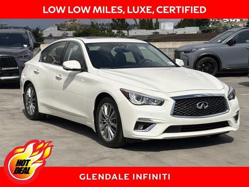 Majestic White 2023 INFINITI Q50 LUXE