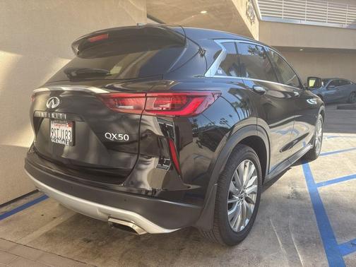 2025 INFINITI QX50 Pure