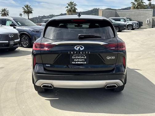 2025 INFINITI QX50 Pure
