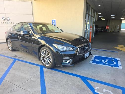 2024 INFINITI Q50 LUXE