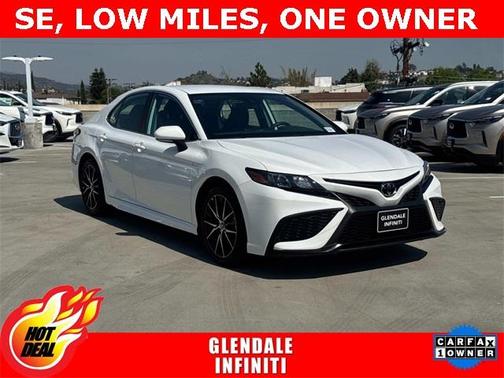 2022 Toyota Camry SE