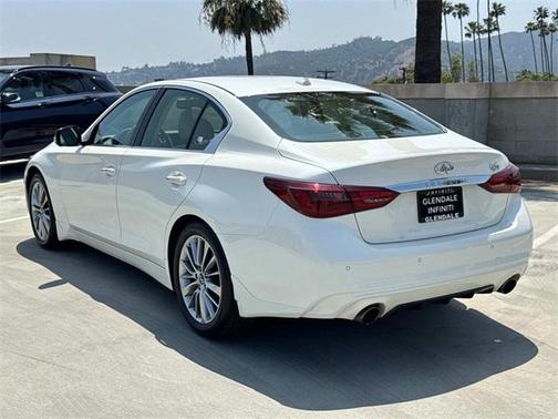 2022 INFINITI Q50 LUXE