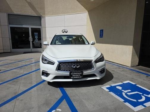 2022 INFINITI Q50 LUXE