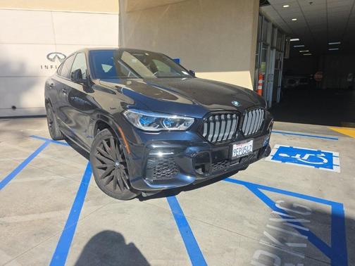 2023 BMW X6 xDrive40i