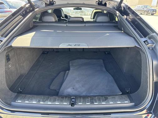 2023 BMW X6 xDrive40i