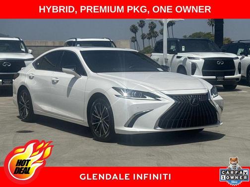 Eminent White Pearl 2025 Lexus ES 300h Base