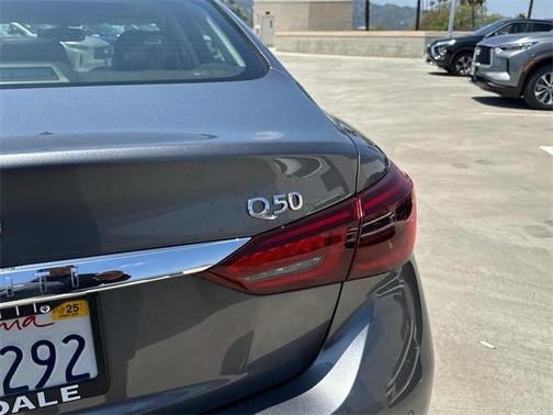 2024 INFINITI Q50 LUXE