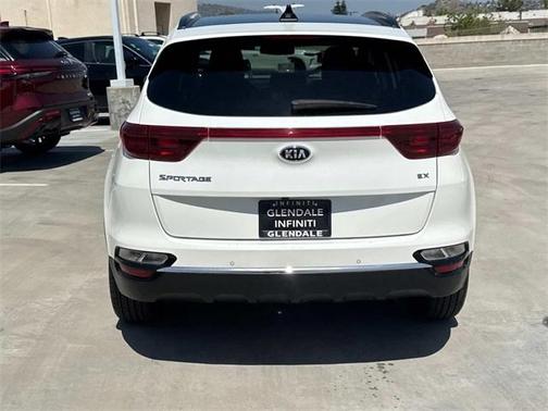 2022 Kia Sportage EX