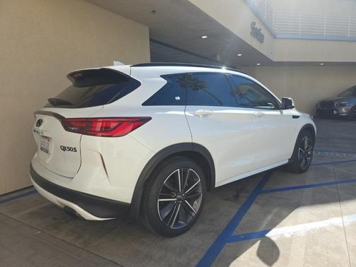 2023 INFINITI QX50 SPORT