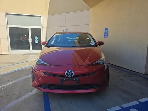 2016 Toyota Prius Two
