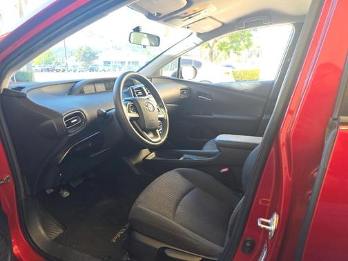 2016 Toyota Prius Two