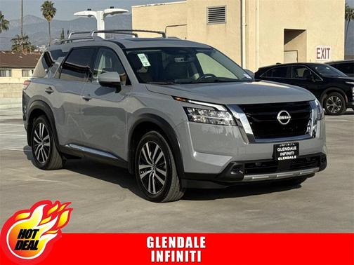 2024 Nissan Pathfinder Platinum