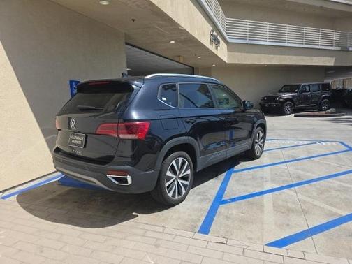 2022 Volkswagen Taos 1.5T SE
