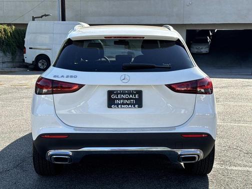 Polar White 2023 Mercedes-Benz GLA 250 Base