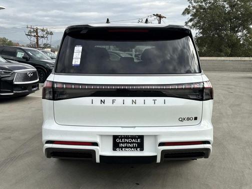 2026 INFINITI QX80 AUTOGRAPH