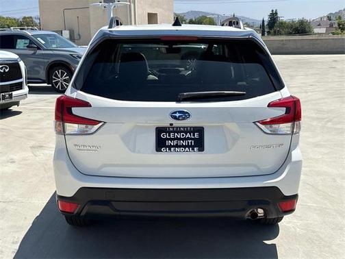 2024 Subaru Forester Premium