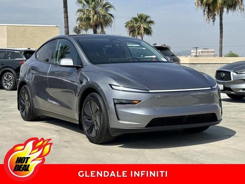 Stealth Gray 2026 Tesla Model Y PREMIUM