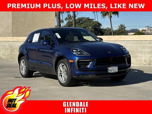 2024 Porsche Macan Base