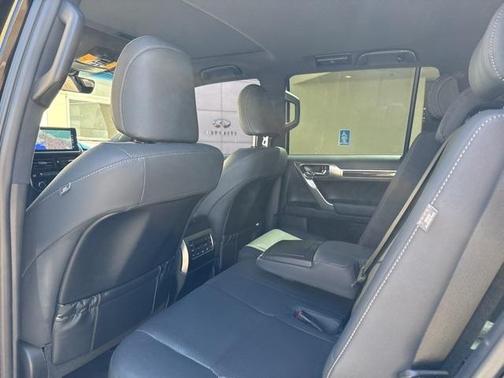 2022 Lexus GX 460 Base