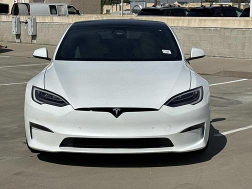 2021 Tesla Model S Plaid