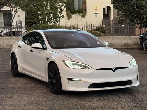 2021 Tesla Model S Plaid