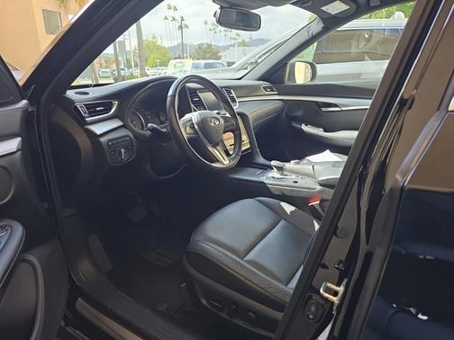 2021 INFINITI QX50 Luxe