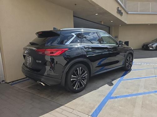 2021 INFINITI QX50 Luxe