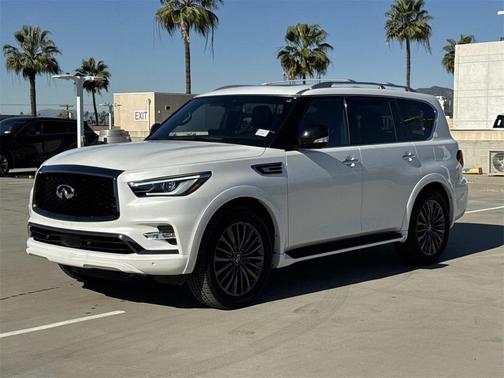 2024 INFINITI QX80 SENSORY